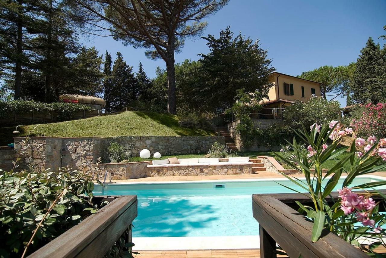 Stunning Country House Overlooking Tuscany Hills Lorenzana ภายนอก รูปภาพ